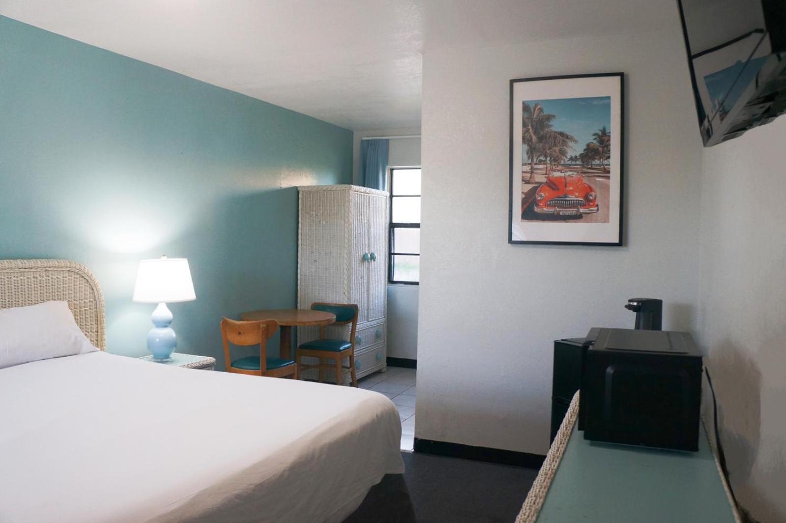 Ocean Holiday Motel 데이토나 비치 외부 사진